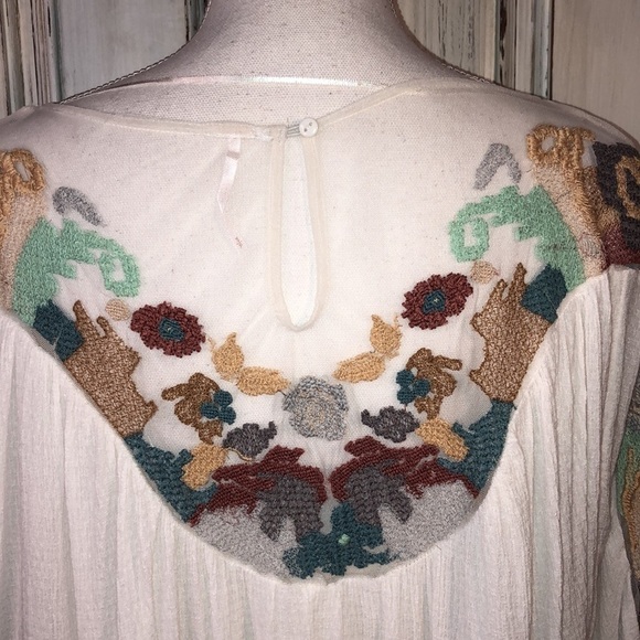 Free People Mid Dolman Sleeve Elastic Waist Embroidered on Netting Bodice S/SP - Picture 10 of 13